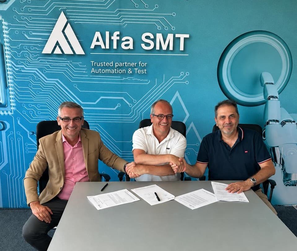 Alfa SMT and ITW EAE distribution agreement signing